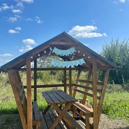 Doichman-relax карпати - сучасний для відпочинку, чан, баня, зона Bbq Apartment Berehomet