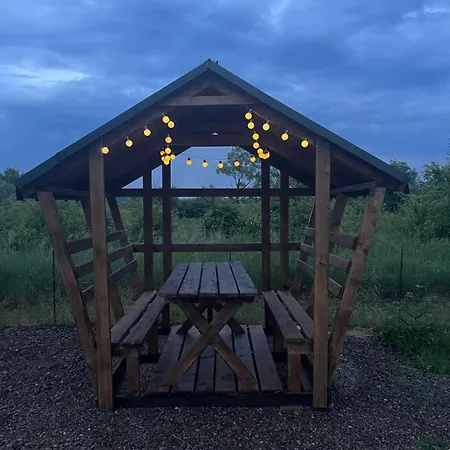 Apartment Doichman-relax карпати - сучасний для відпочинку, чан, баня, зона Bbq *